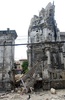 フィリピン・セブ（Cebu）市で、地震で損壊した教会（2013年10月15日撮影）。(c)AFP/Chester Baldicanto