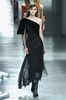 米ニューヨーク市内で発表された「ロダルテ（Rodarte）」14/15年秋冬コレクション（2014年2月11日撮影）。(c)AFP/Getty Images/Slaven Vlasic