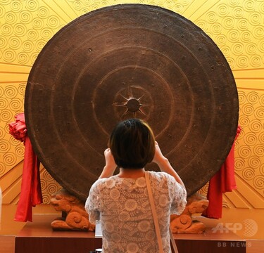 考古学史上「最大」300キロの銅鼓 写真2枚 国際ニュース：AFPBB News