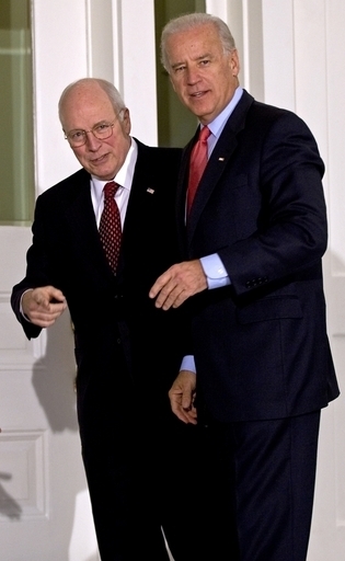 グーグル・アースで米副大統領公邸の鮮明な画像が復活