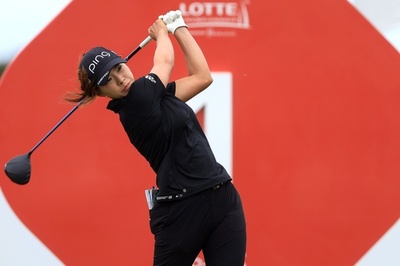 渋野は2打届かず2位、金孝周が逃げ切り優勝 ロッテ選手権