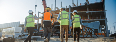 5年間で月平均残業が10時間減少。建設業界の働き方レポート