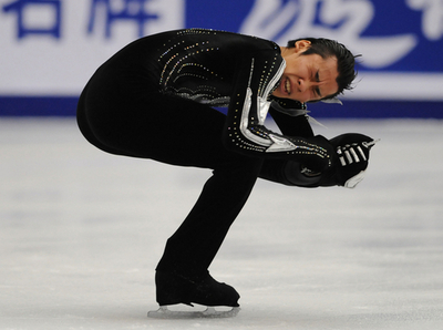 織田が男子SP首位発進、ライサチェクは3位、フィギュアGP第3戦