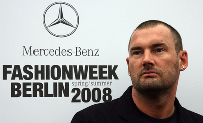 ＜08年春夏ベルリン・コレクション＞記者発表会にミヒャエル・ミヒャルスキーら出席