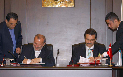 ＜イラン核問題＞モッタキ外相が再度表明、「外交対話で解決する」 - トルコ