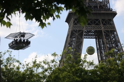 地上30メートル！天空のバーでテニス観戦 パリ