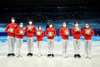フィギュア団体戦で日本が銅メダル獲得 北京五輪
