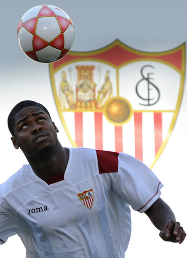 セビージャ ロマリックの入団会見