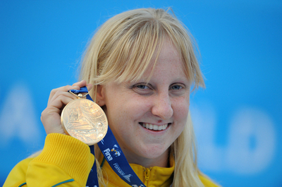 シッパー 女子200メートルバタフライで世界新、世界水泳