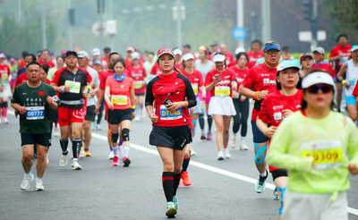 2025北京ハーフマラソン 女子部門で大会記録更新