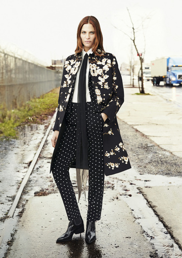 「ジバンシィ」15年プレフォール