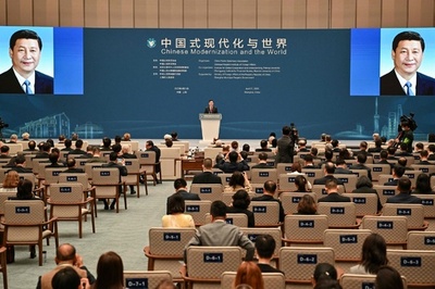 台湾問題での非難は「危険な結末」招く 中国外相