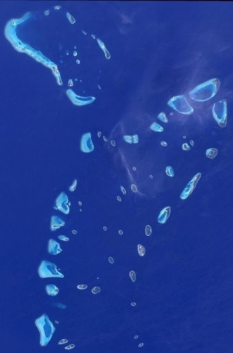 モルディブ政府、10月に「海中閣議」 気候変動の危機をアピール