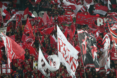 浦和の天皇杯参加資格を剥奪 サポーターの暴行問題で