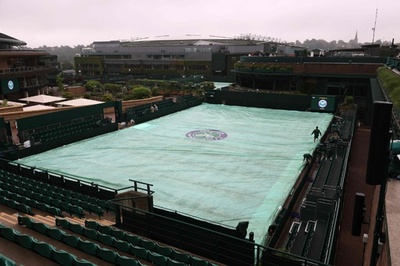 2年ぶり開催のウィンブルドン、初日は雨で16試合中止に