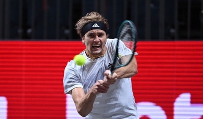 ズベレフがベット1ハルクス室内4強、終盤けがの相手を圧倒