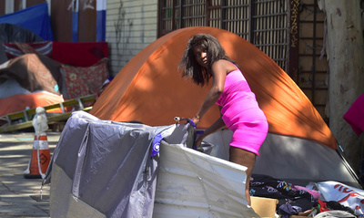 13～25歳の若年層ホームレス、全米に420万人以上