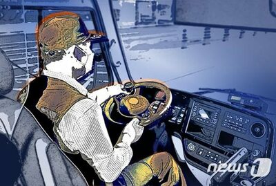 韓国・済州島の路線バスで相次ぐ苦情…「高齢者に暴言」「運転中に喫煙」「乱暴運転」