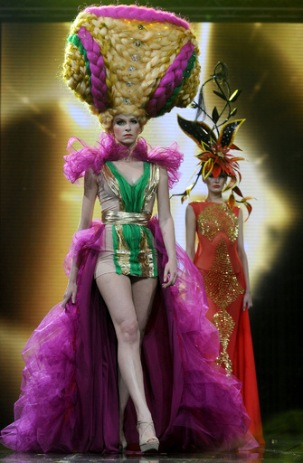 ベラルーシ首都ミンスクでファッションショー開催