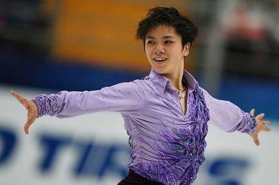 宇野が自己ベストで首位発進、フェルナンデスに約7点差 ロシア杯