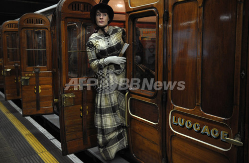 ロンドン地下鉄開業150年 蒸気機関車が復活 写真10枚 ファッション ニュースならmode Press Powered By Afpbb News