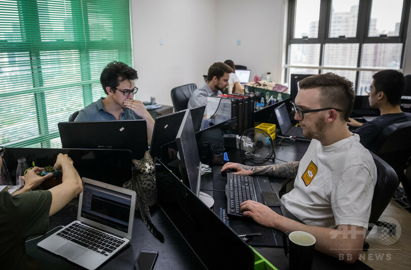 在中外国人向け「淘宝」お買い物サービス好評、 1年で注文60万件　上海のアメリカ人3人が起業