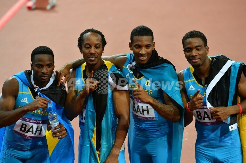 バハマが男子4×400メートルリレーを制し金メダル獲得