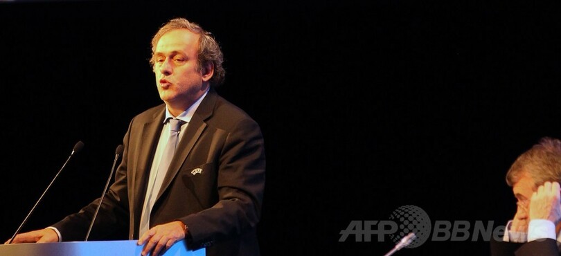 プラティニ氏、FIFA会長選で現会長に勝てるのは「私だけ」