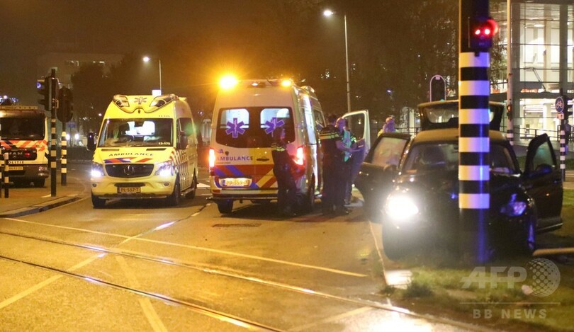 交通事故のアグエロは2～4週間の離脱、シートベルト着用で最悪の事態免れる