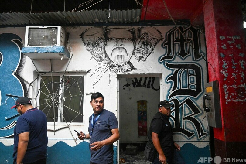 コールセンターにニワトリも…ギャング支配の刑務所を奪還 グアテマラ