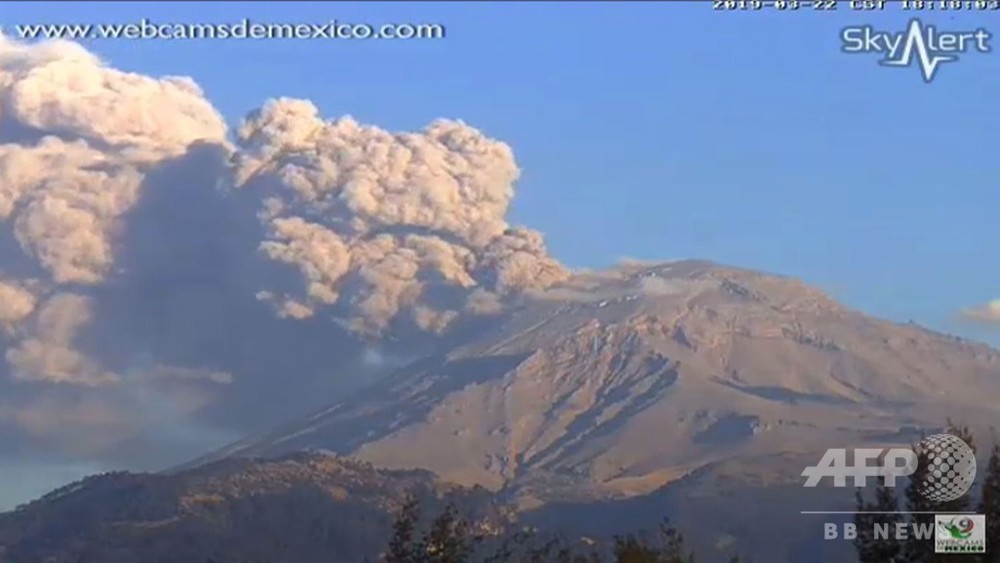 国際ニュース：AFPBB News動画：メキシコ・ポポカテペトル山が再噴火 噴火の瞬間を捉えた映像