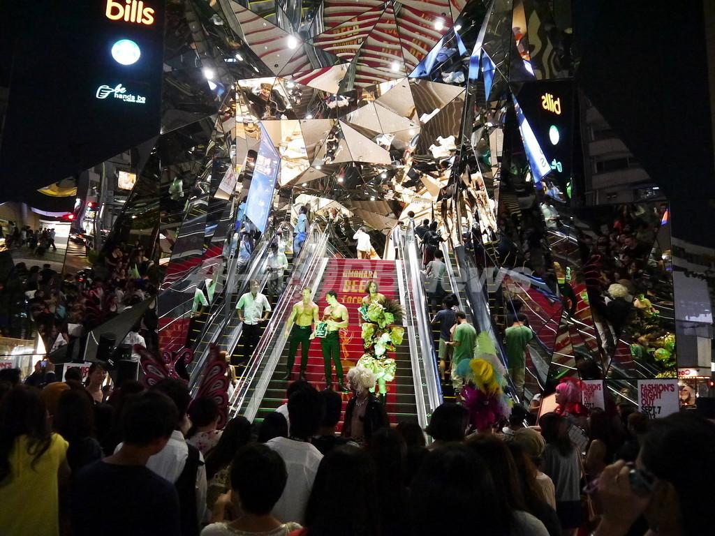 今年で5回目、「FASHION’S NIGHT OUT」華やかに開催