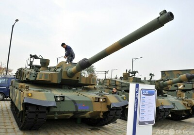 ポーランド、韓国から戦車や戦闘攻撃機を購入へ