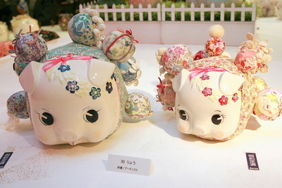 「ぶたの貯金箱」テーマの「PIGGY BANK COLLECTION」伊勢丹で開催中