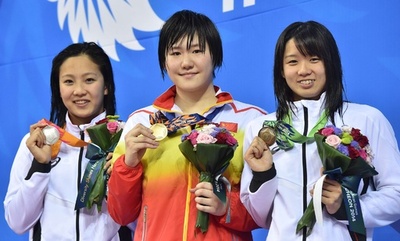 女子200m個人メドレーで渡部が銀、寺村は銅 アジア大会