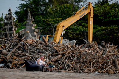 【今日の1枚】リゾートビーチ二つの顔 インドネシア