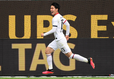 鎌田が終了間際に決勝点、フランクフルトを勝利に導く