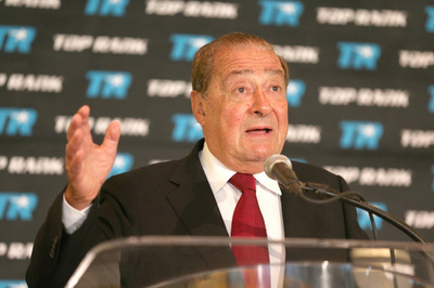 五輪金メダリストの村田、米トップランク社と契約