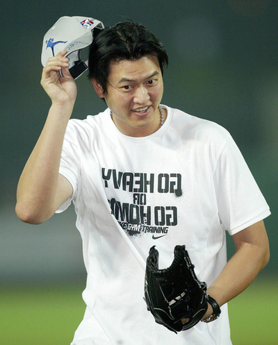 王建民がFAに、ヤンキースが契約意思示さず