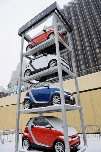 不況も何のその、小型電気自動車「スマート」が米市場で好調