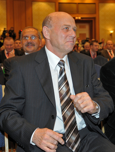 グジェゴシ・ラトー氏 ポーランドサッカー協会の新理事長に