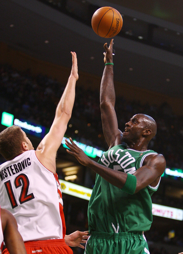 セルティックス ラプターズを降しホーム負け無しの10連勝