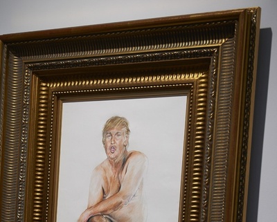 トランプ氏「裸体画」、英で展示 米では公開禁止
