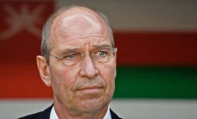 元サッカー指導者のファーベーク氏が63歳で死去、豪をW杯に導く