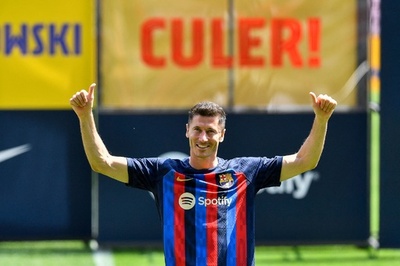 バルセロナ、ようやくレワンドフスキら登録完了 リーグ開幕前日