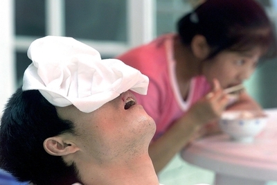 ｢シエスタ奨励、ストレス解消とエネルギー充電に｣ ドイツ労組