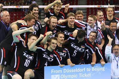 ドイツ男子 スペイン下し36年ぶりの五輪出場