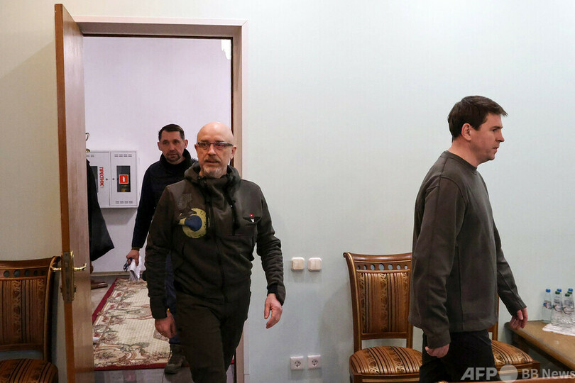 ウクライナ・ロシア、民間人避難の「人道回廊」で合意