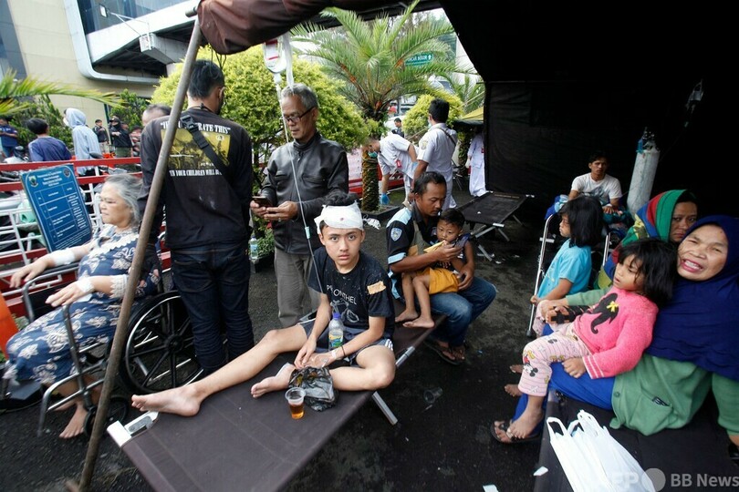 インドネシアでM5.6の地震 56人死亡、700人超負傷