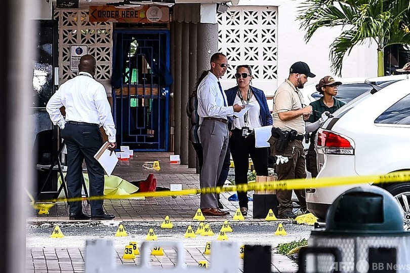 米フロリダで銃乱射 2人死亡、20人超負傷